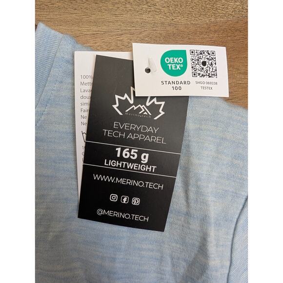 Merino Tech T-Shirt Mens Small Light Blue Superfine Merino Wool Lightweight NWT - Picture 3 of 5